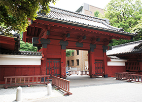 東大赤門