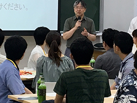 小玉重夫教育学研究科長による冒頭の挨拶