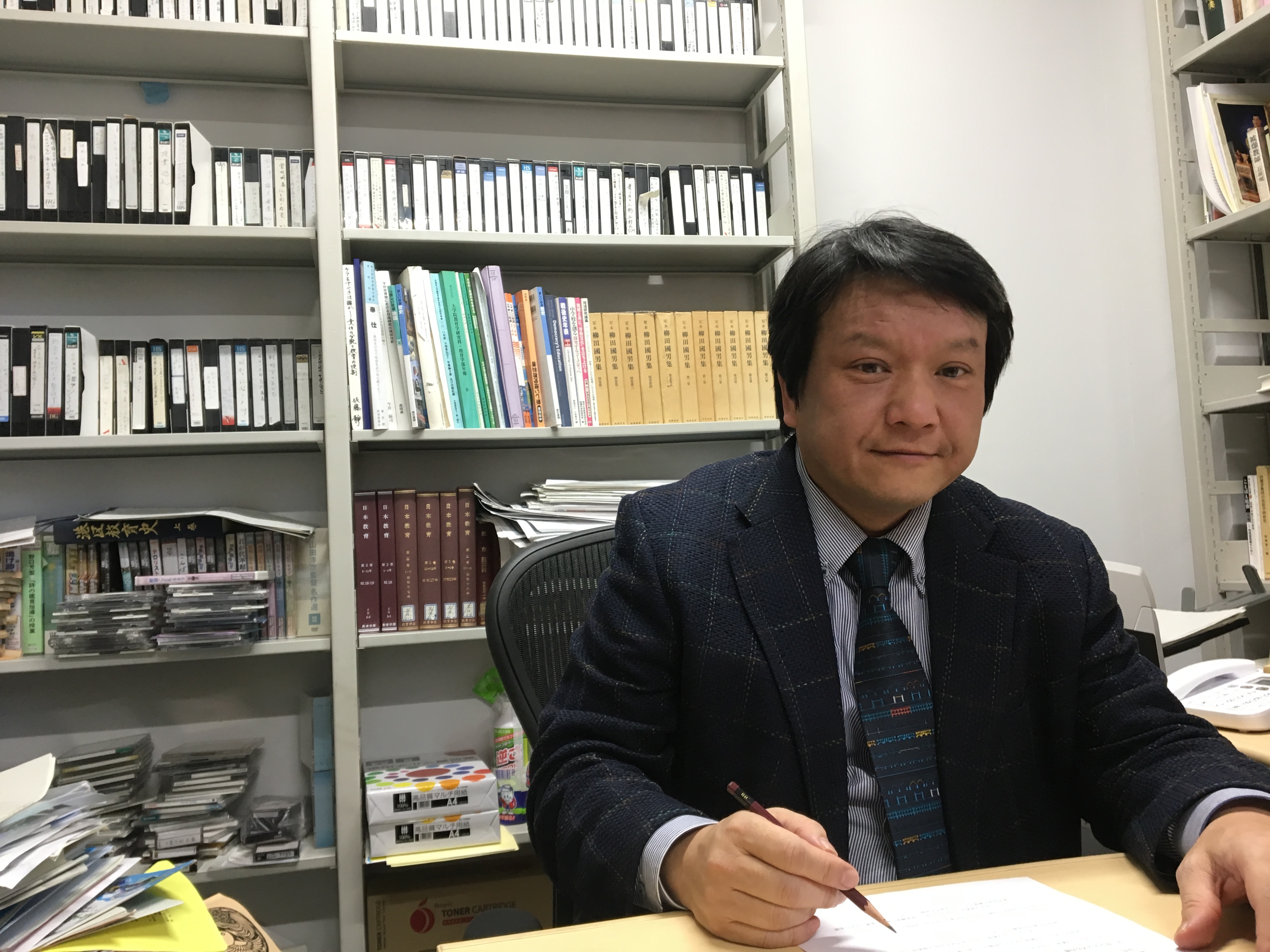 小国 喜弘(こくに よしひろ)センター長（教授）
