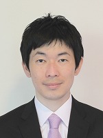 岸哲史
